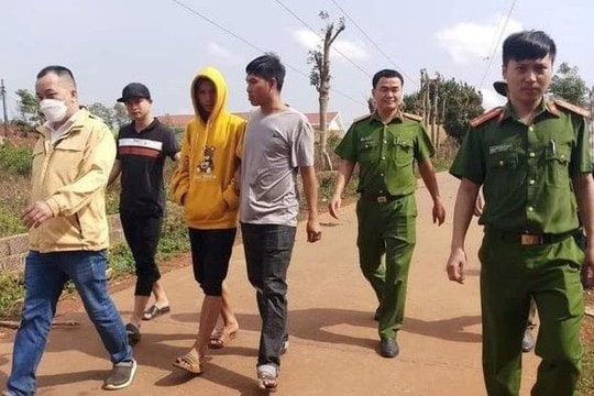 Đánh người tử vong vì thấy đối phương chở hai bạn nữ