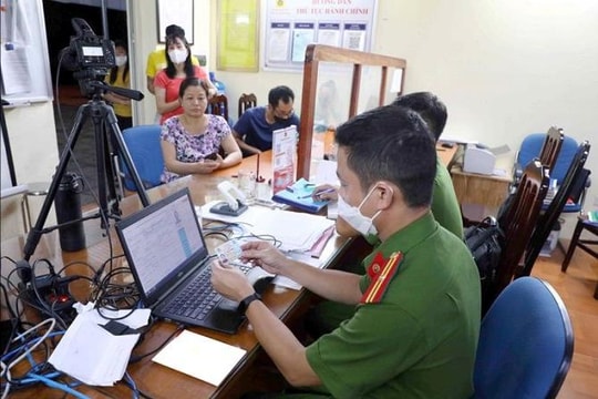 Công an Hà Nội tăng cường các giải pháp làm sạch dữ liệu dân cư