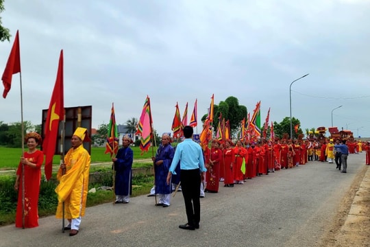 Tưng bừng Lễ hội Mai An Tiêm năm 2023