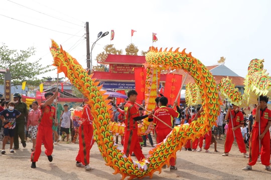 Tưng bừng Lễ hội Nghinh Ông Nam Hải lần thứ XX năm 2023