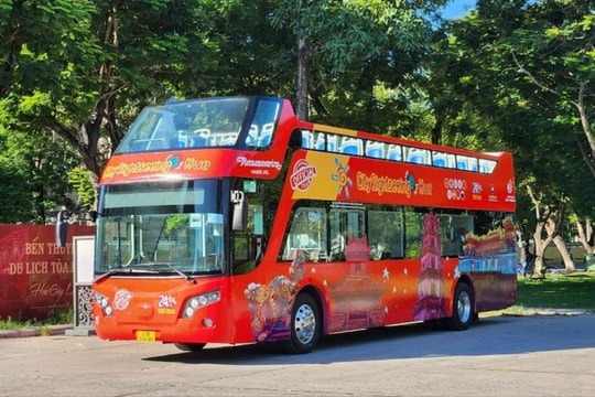 Hà Nội: Miễn phí vé xe buýt hai tầng từ ngày 29/4 đến 3/5