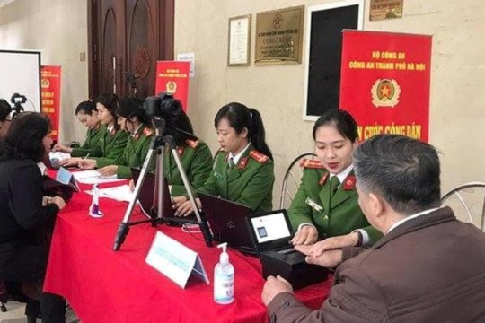 Công an cấp căn cước công dân dịp nghỉ lễ 30/4