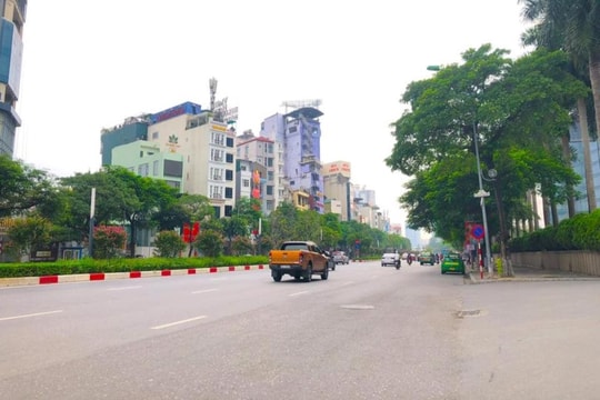 Phố phường Hà Nội vắng vẻ, thanh bình những ngày nghỉ lễ