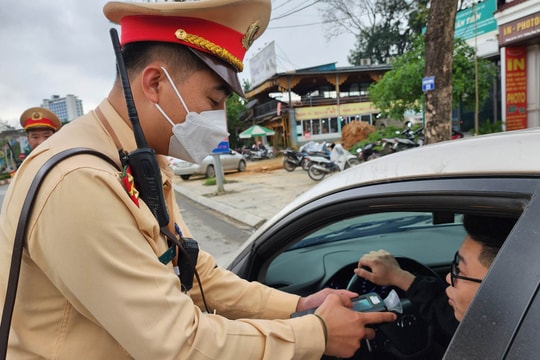 Ngày 2/5, xử phạt hơn 3.000 trường hợp tài xế là "ma men"