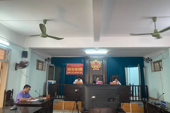 VKSND quận Thanh Khê phối hợp tổ chức phiên tòa trực tuyến