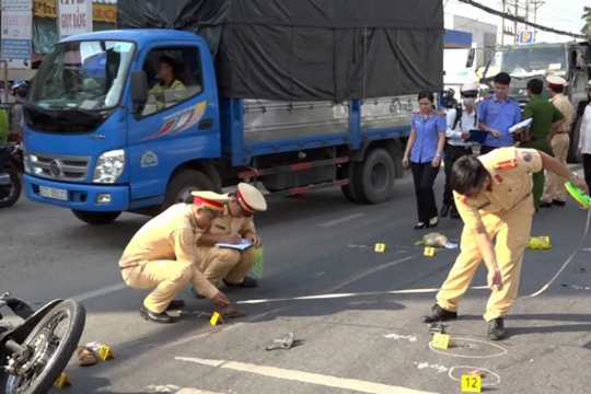 21 vụ tai nạn giao thông làm 14 người tử vong trong ngày thứ 4 nghỉ lễ