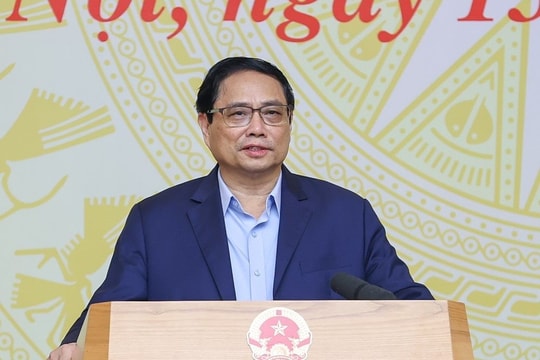Thủ tướng: Giải quyết ngay những vấn đề tồn đọng, quá thời hạn chưa được xử lý