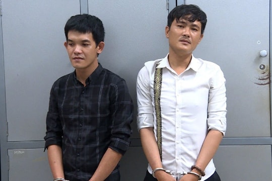 Vi phạm nồng độ cồn, hai anh em họ đe dọa Cảnh sát giao thông