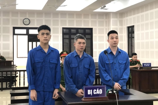 Mua bán tài khoản ngân hàng, tiếp tay người nước ngoài lừa đảo