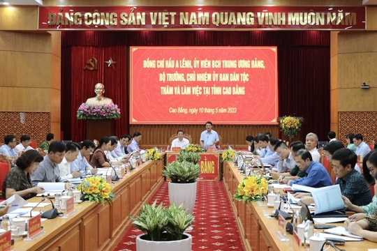 Bộ trưởng, Chủ nhiệm Ủy ban Dân tộc làm việc tại tỉnh Cao Bằng