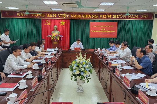 Đoàn khảo sát Ủy ban Tư pháp Quốc hội làm việc với TAND tỉnh Thanh Hóa