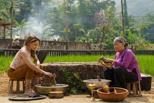 Câu chuyện văn hóa Việt trong phim Hollywood