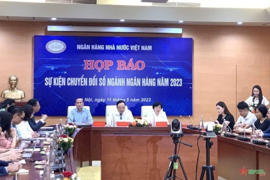 Công bố sự kiện Chuyển đổi số ngành ngân hàng năm 2023