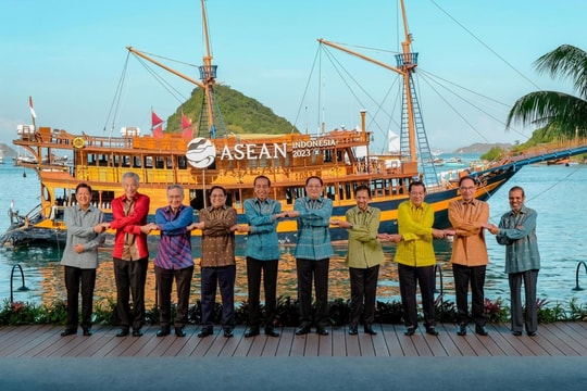 Cấp cao ASEAN 42: Một ASEAN tầm vóc, hết mình vì lợi ích người dân