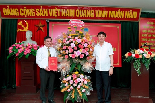 TAND TP. Hà Nội trao Quyết định bổ nhiệm Chánh án TAND quận Hai Bà Trưng