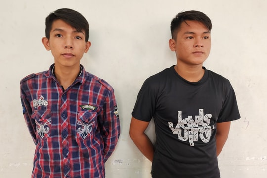 Bắt giam hai đối tượng cướp giật tài sản học sinh