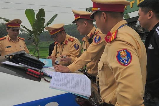 Tuyên Quang: Phát hiện nhiều trường hợp sử dụng giấy phép lái xe giả