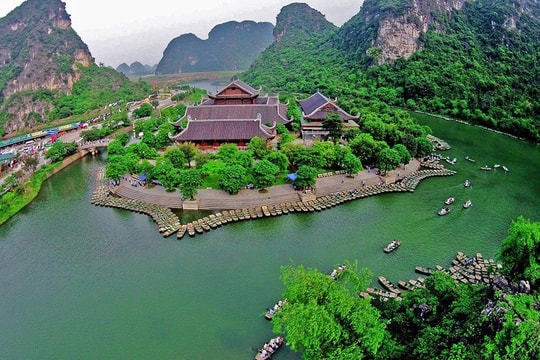 Dành quỹ đất hợp lý tại các vị trí thuận lợi để đầu tư mới các công trình văn hóa