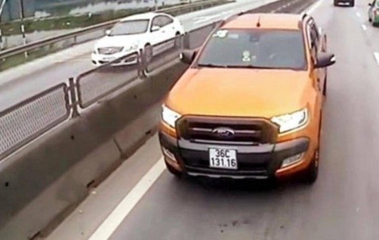 Tước bằng 2 tháng đối với tài xế đi ngược chiều trên QL1A