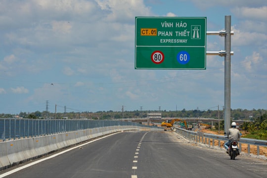 Từ 10h ngày 19/5, ô tô được chạy vào cao tốc Vĩnh Hảo-Phan Thiết, Nha Trang-Cam Lâm