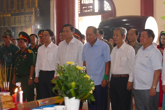 19/5 - Nhớ về Bác Hồ và các Anh hùng liệt sĩ