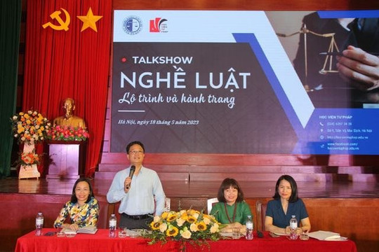 Hỗ trợ sinh viên luật “Hiểu đúng, chọn trúng” nghề nghiệp tương lai