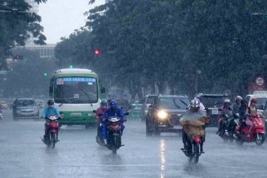 Chấm dứt đợt nắng nóng kéo dài, miền Bắc sắp có mưa dông