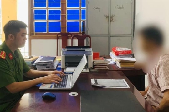 Lừa đưa sang Lào làm việc, bị đánh đập, đòi tiền chuộc