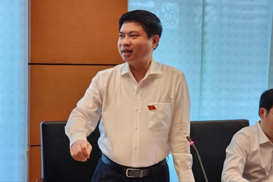 Làm rõ tình trạng lãng phí tài sản công sở sau sáp nhập