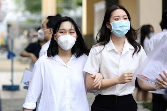 Hà Nội: Hơn 15 nghìn học sinh được miễn thi ngoại ngữ