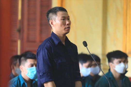 Cựu cán bộ Công an lập 47 công ty để buôn lậu hàng hóa