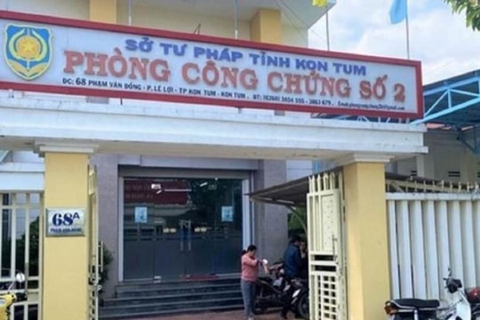 Phó Trưởng phòng công chứng bị miễn nhiệm vì “nhận tiền cảm ơn”