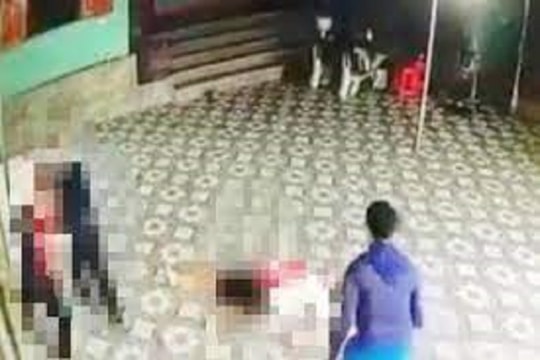 Cụ ông 72 tuổi lĩnh án chung thân vì đâm chết hàng xóm