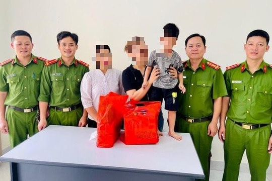 Hai cán bộ Công an cứu sống cháu bé bị đuối nước