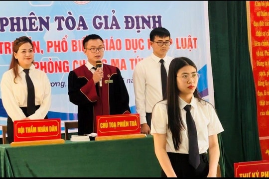 Chi đoàn TAND tỉnh Nghệ An tổ chức phiên tòa giả định về phòng, chống ma túy