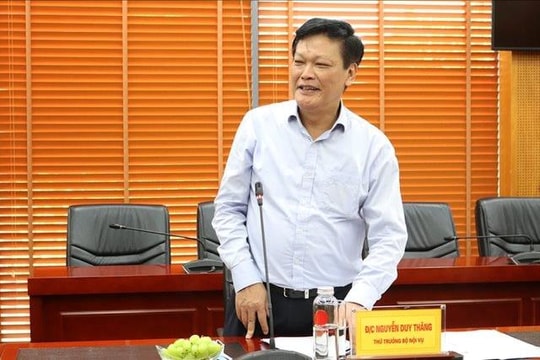 Kéo dài thời gian giữ chức vụ Thứ trưởng Bộ Nội vụ đối với ông Nguyễn Duy Thăng