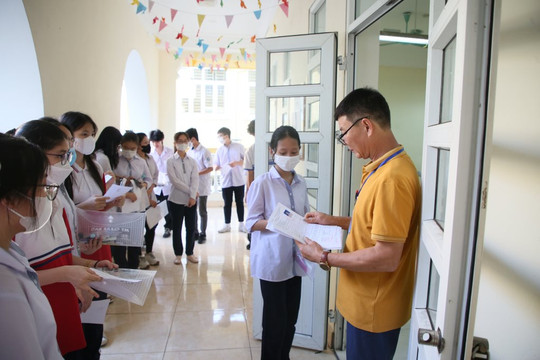 Hơn 15.000 thí sinh Quảng Ninh tham dự kỳ thi tuyển sinh lớp 10