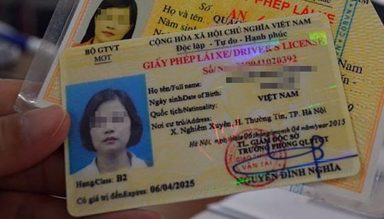 Tỷ lệ cấp đổi giấy phép lái xe trực tuyến còn thấp