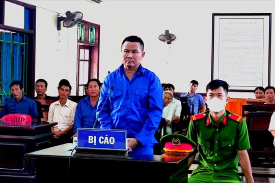 Đắng tình phụ tử sau cơn nóng giận
