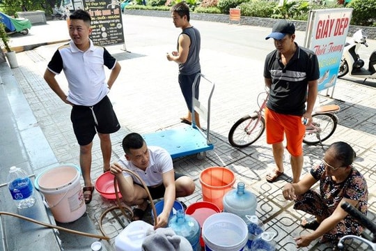 Khắc phục tình trạng thiếu nước sạch dịp hè