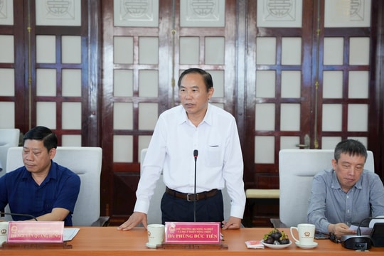 Thứ trưởng Phùng Đức Tiến làm việc với tỉnh TT-Huế về chống khai thác IUU