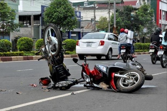 Vĩnh Phúc: Tai nạn giao thông nghiêm trọng khiến 02 người tử vong tại chỗ