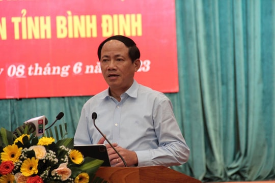 Chủ tịch Bình Định: “Xử lý lấn chiếm đất đai, phải công bằng, công tâm không có vùng cấm”