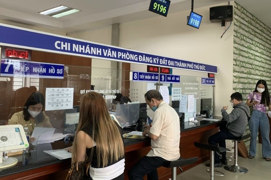 TP.HCM: Áp dụng thu 2 loại phí  giao dịch nhà đất theo mức mới từ 01/6