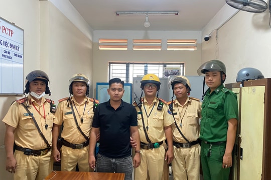 Nam thanh niên lừa đảo ở Quảng Ngãi bị CSGT TP.HCM phát hiện