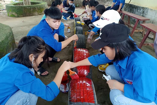 Thanh niên Nghĩa Đàn với hành trình “lốp xe đặc biệt”