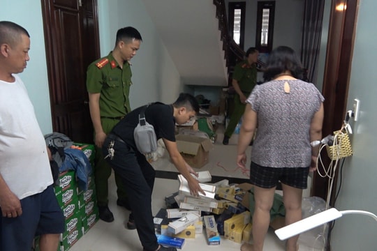 Khởi tố đối tượng tàng trữ thuốc lá điếu nhập lậu
