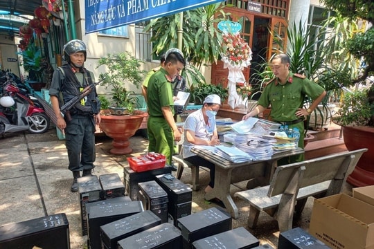 Khởi tố nhiều bác sĩ làm giả giấy tờ trục lợi bảo hiểm