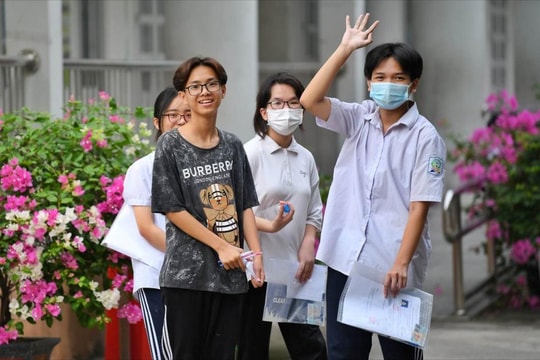 Gần 115.000 thí sinh thi vào lớp 10 Hà Nội khởi động với môn Ngữ văn