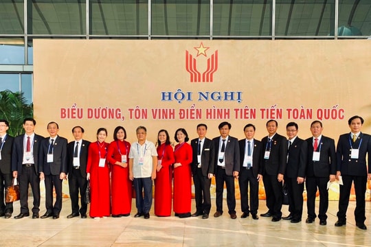Hội nghị biểu dương, tôn vinh điển hình tiên tiến toàn quốc